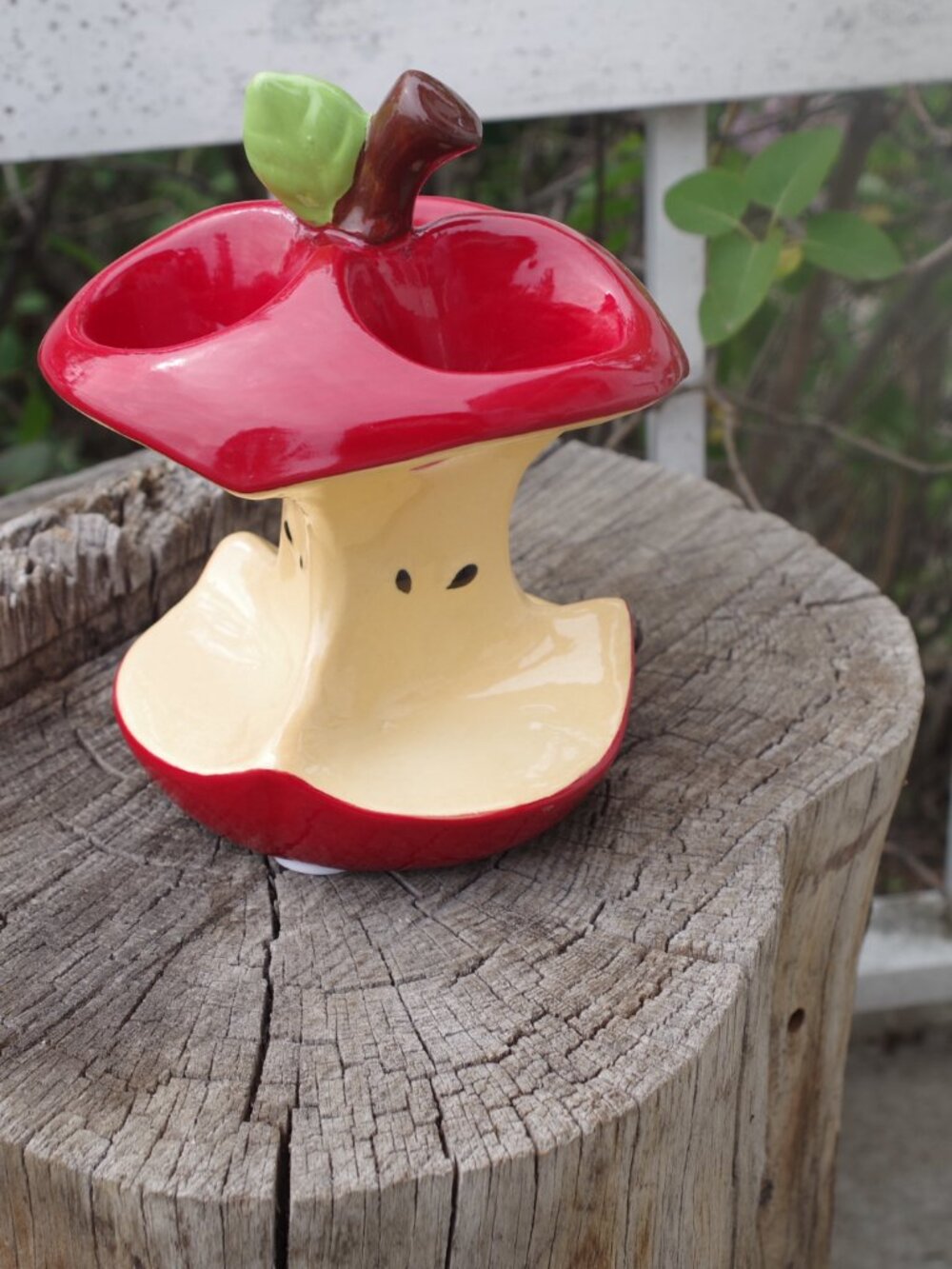 Cottagecore Ceramic  Apple Core Tooth Brush Holder